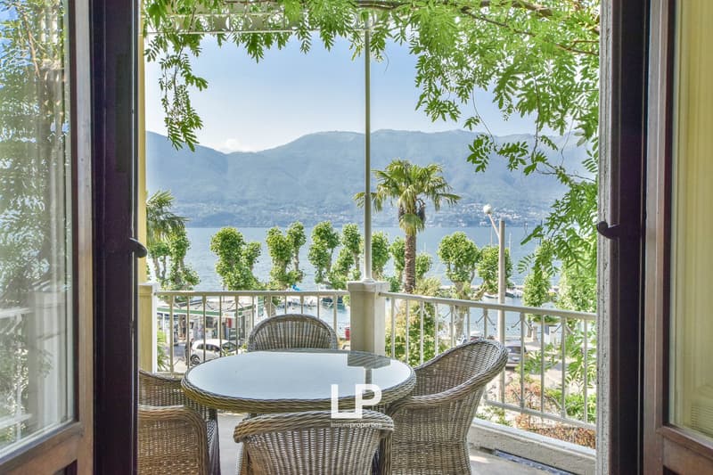 Villa Art Nouveau charmante sur le lac Majeur (15)
