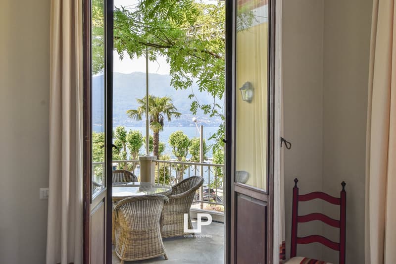 Villa Art Nouveau charmante sur le lac Majeur (14)