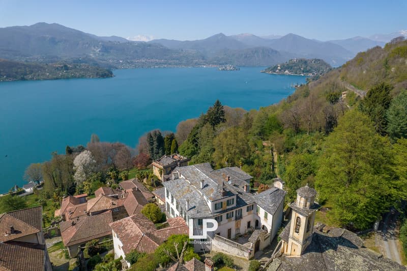 Villa à Orta San Giulio (2)