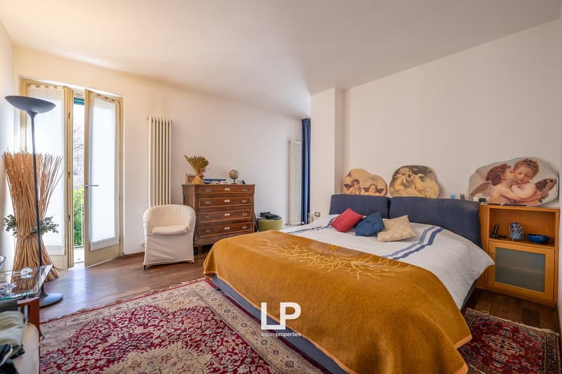 Single-family house in Sesto Calende (39)