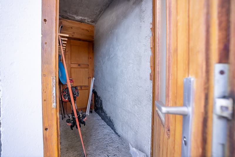 Casa di 4 famiglie direttamente sulla pista con alto potenziale di rendita e utilizzo flessibile (76)
