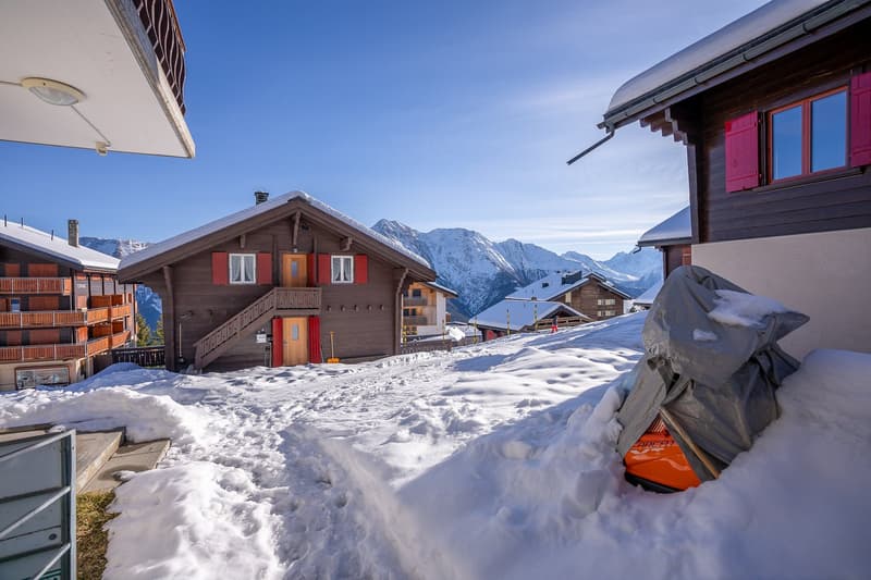 Casa di 4 famiglie direttamente sulla pista con alto potenziale di rendita e utilizzo flessibile (58)