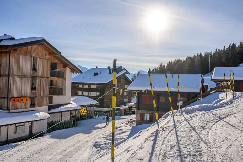 Casa di 4 famiglie direttamente sulla pista con alto potenziale di rendita e utilizzo flessibile (81)