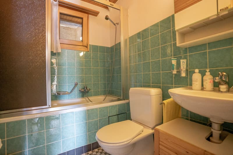 Casa di 4 famiglie direttamente sulla pista con alto potenziale di rendita e utilizzo flessibile (64)