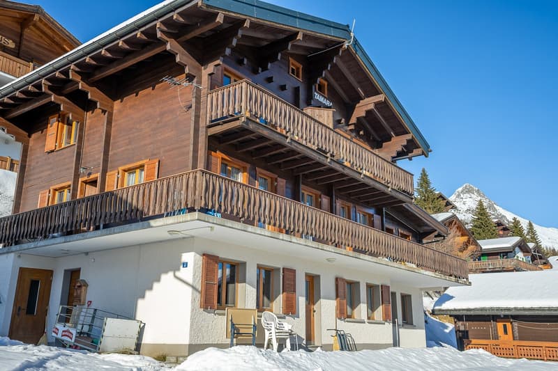 Casa di 4 famiglie direttamente sulla pista con alto potenziale di rendita e utilizzo flessibile (79)