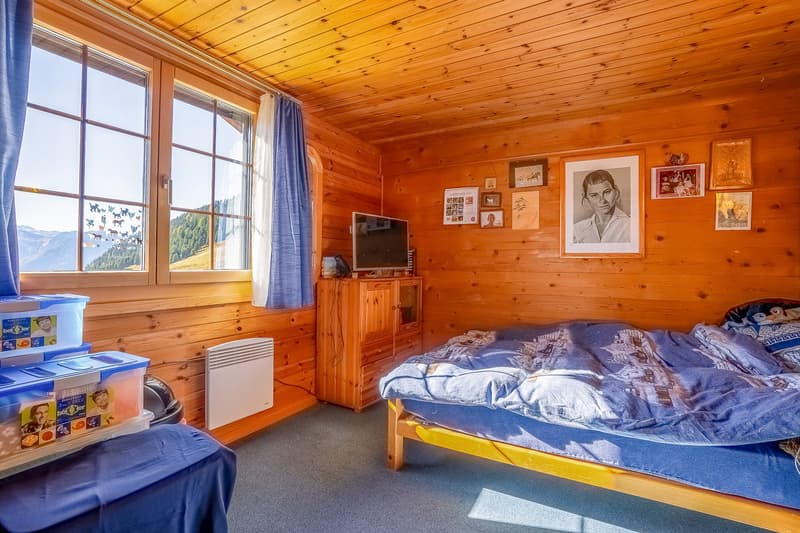 Chalet svizzero autentico in costruzione a blocchi di legno con vista libera e due unità abitative a Riederalp West (21)