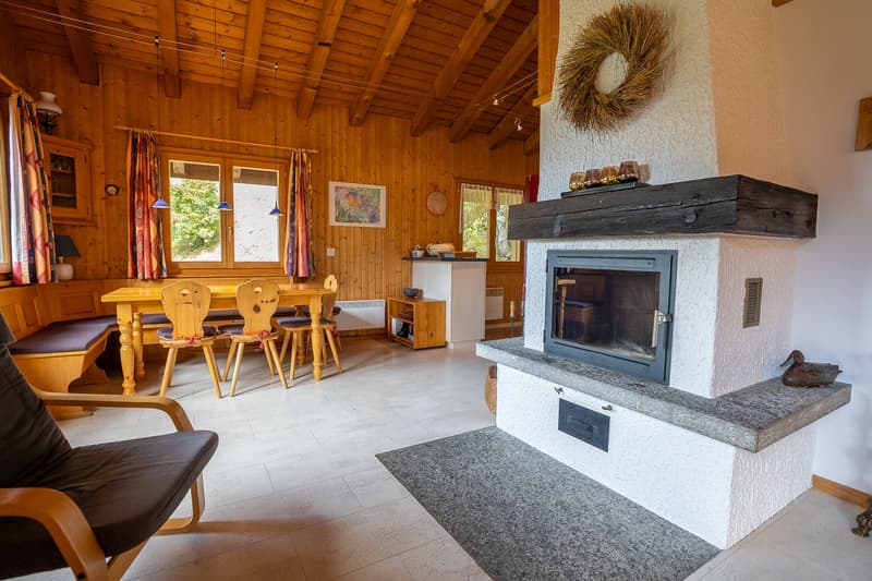 Charmant chalet de 5,5 pièces dans un cadre montagnard idyllique à Goms (7)