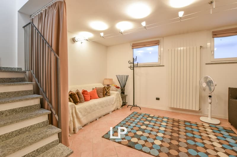Appartamento Magognino (19)