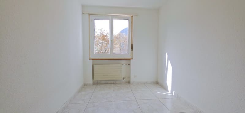 Gemütliche 3.5-Zimmer-Wohnung in Frinvillier zu vermieten (5)