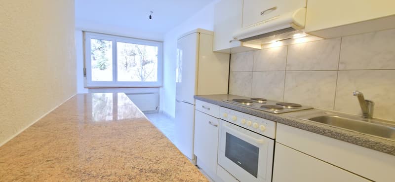 Gemütliche 3.5-Zimmer-Wohnung in Frinvillier zu vermieten (2)