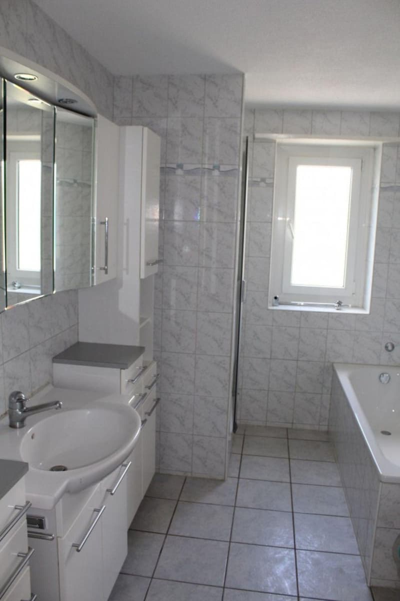 Appartement de 4 pièces avec balcon à Bassecourt (3)