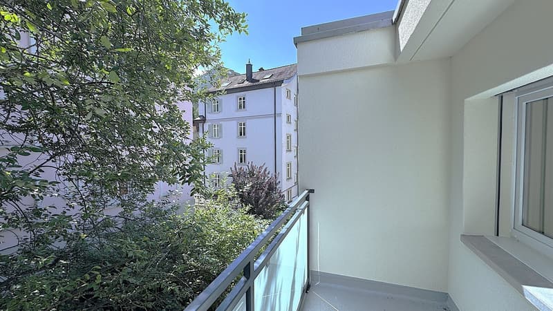 Erstvermietung nach Sanierung! Moderner 4.5 Zimmerwohnung mit Balkon in St. Gallen (12)