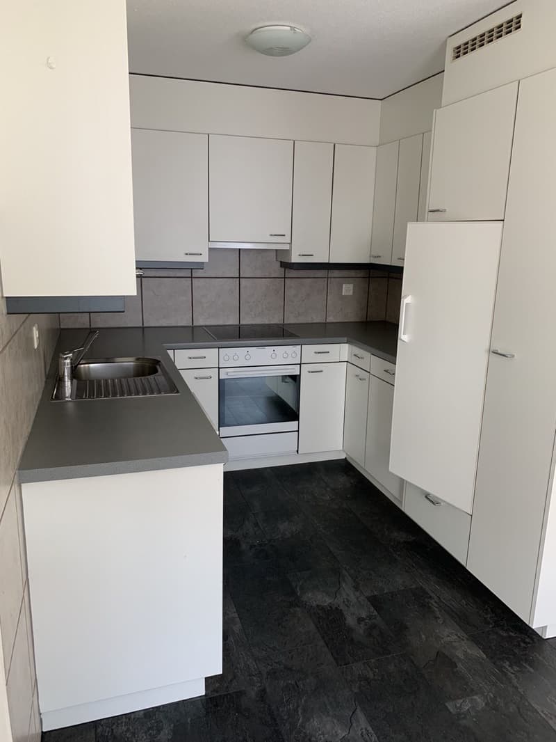 Gemütliche 3-Zimmer-Wohnung mit Balkon in Grenchen (1)
