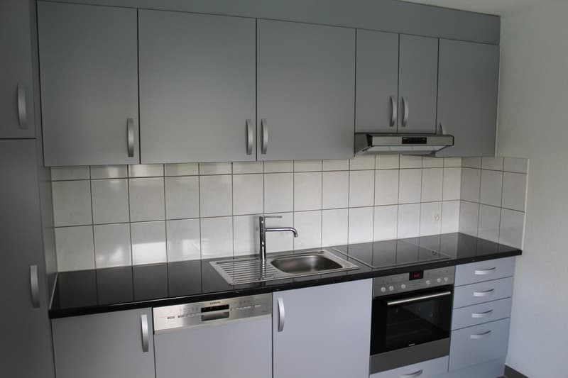 Helle 3-Zimmer-Wohnung in Oberglatt ab sofort verfügbar (1)