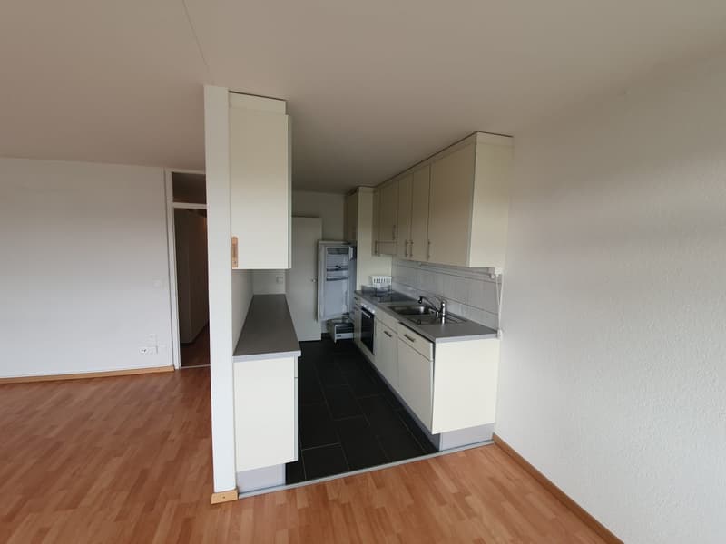 Helle 3-Zimmer-Wohnung mit Balkon im 5. OG in Burgdorf (3)