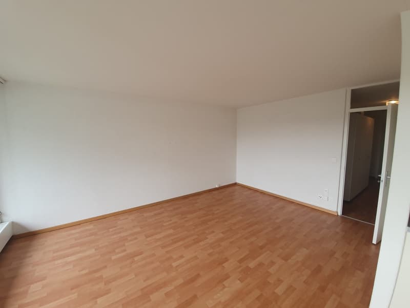 Helle 3-Zimmer-Wohnung mit Balkon im 5. OG in Burgdorf (5)