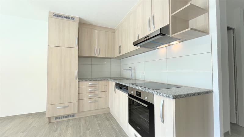 Helle 3-Zimmer-Wohnung mit Balkon in Rorschacherberg (2)