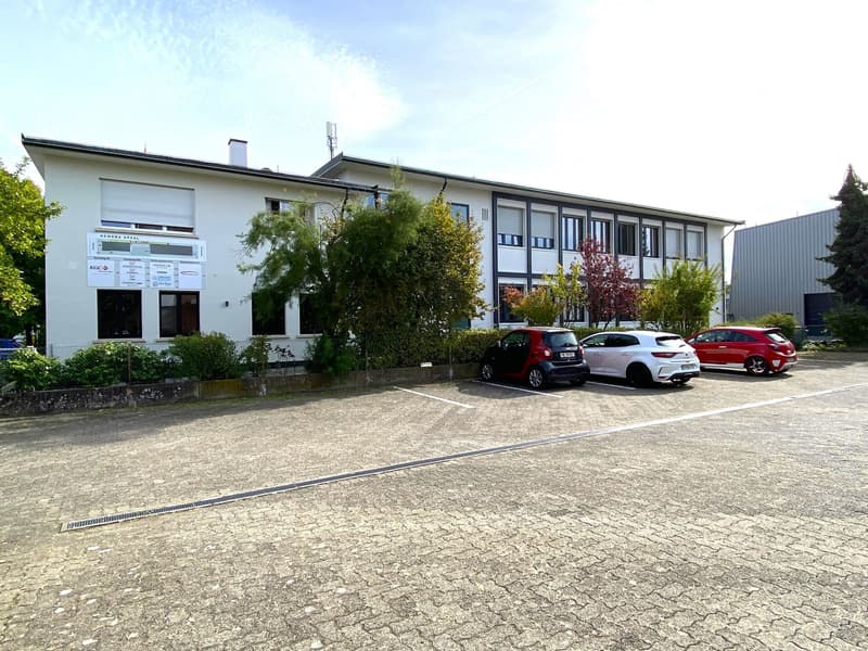 Gewerbeflächen / Büro an idealer Lage am Sandweg 50A in Allschwil (1)