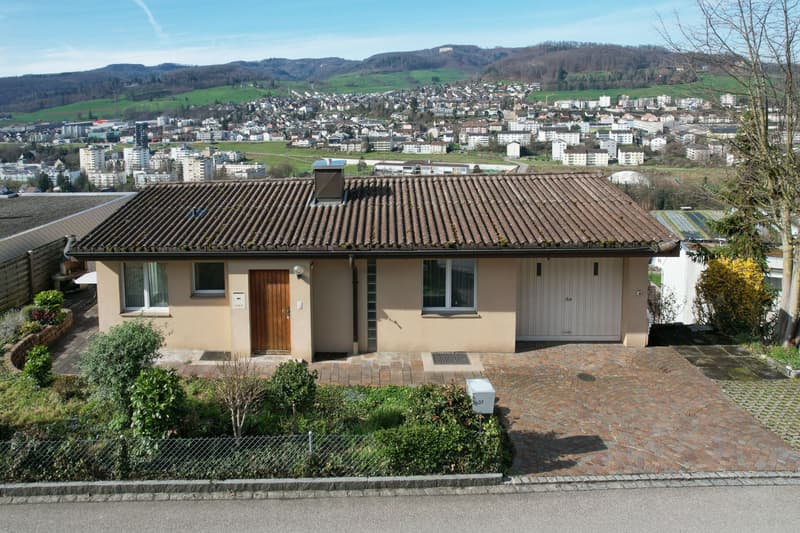 Freistehendes Einfamilienhaus an sonniger Aussichtslage von Füllinsdorf (1)