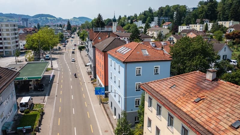 SUPERBE APPARTEMENT EN ETAGE RECHERCHE SOUS-LOCATAIRE - 1 LOYER OFFERT (9)