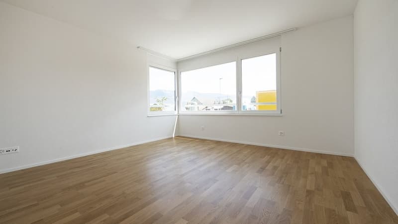 APPARTEMENT AU REZ-DE-CHAUSSEE SPACIEUX DANS UN EMPLACEMENT CALME À LOUER (7)