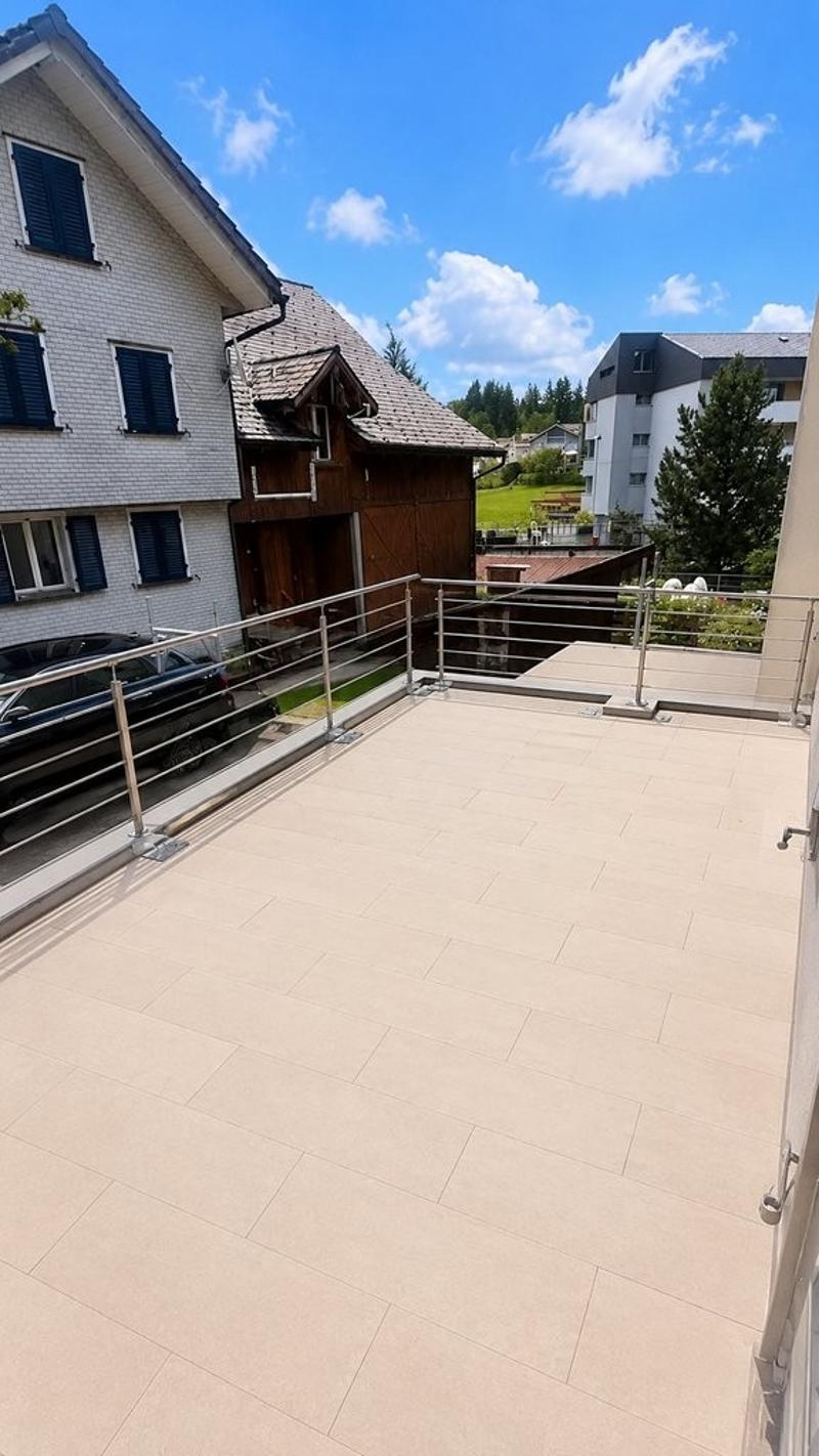 LICHTDURCHFLUTET MIT GROSSZÜGIGER TERRASSE (4)