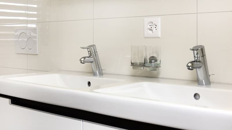 TOLLE 4.5 ZIMMER WOHNUNG MIT ZWEI BALKONEN ZU VERMIETEN (10)