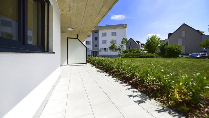 LICHTDURCHFLUTETER WOHNKOMFORT MIT SONNIGEM AUSSENSITZPLATZ (1)