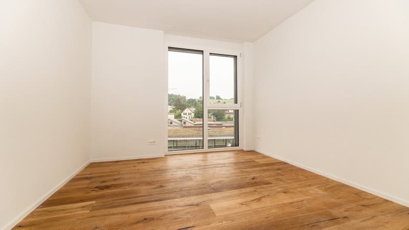 MODERN UND GROSSZÜGIG -ZENTRAL GELEGEN (7)