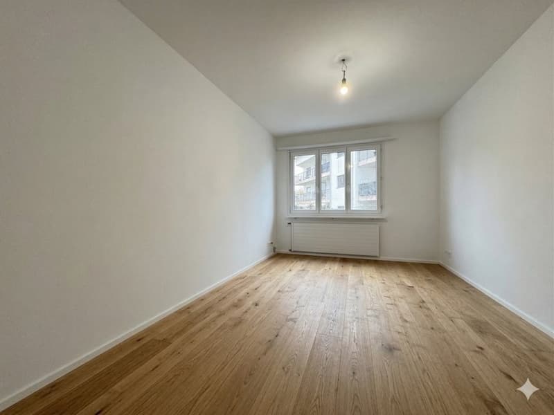 ERSTVERMIETUNG NACH UMBAU - 2.5 ZIMMER-WOHNUNG (6)