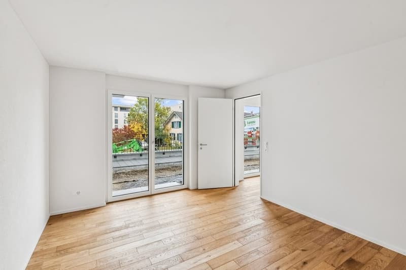 TOPMODERNE 2.5-ZIMMER-WOHNUNG IN MENZIKEN (4)