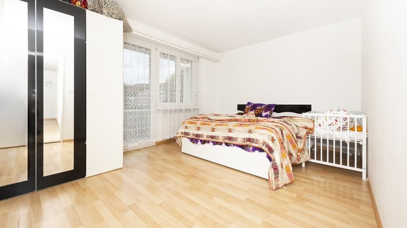 GEMÜTLICH UND ZENTRAL WOHNEN IN PRATTELN (8)