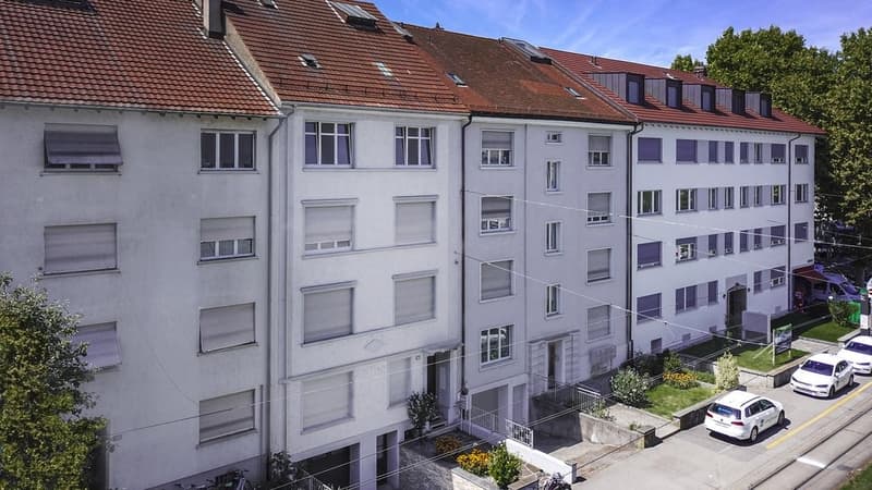 GEMÜTLICHES STUDIO AN GUTER LAGE ZU VERMIETEN (1)