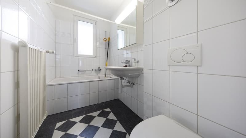 GEMÜTLICHES STUDIO AN GUTER LAGE ZU VERMIETEN (3)