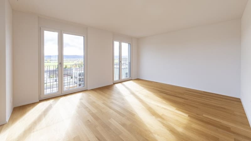 ZENTRAL UND IM EIGENTUMSSTANDARD (7)