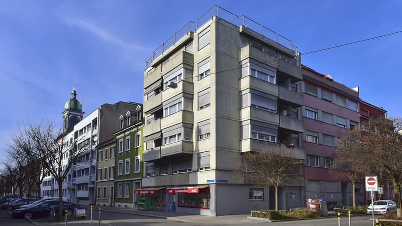 GEMÜTLICHE, KLEINE WOHNUNG IN ZENTRUMSNAHER LAGE VON BASEL (1)