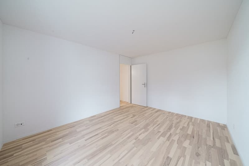 HOCHWERTIG WOHNEN MIT SONNIGEM BALKON (6)