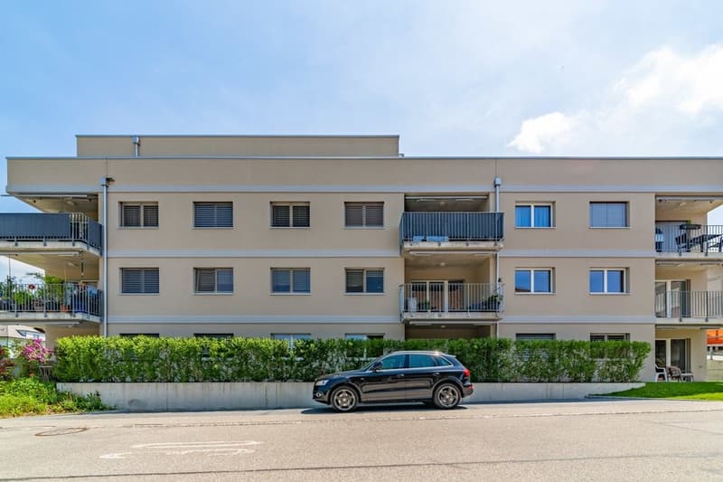 GEMÜTLICHE 3.5 ZIMMER-WOHNUNG IN HUTTWIL (7)