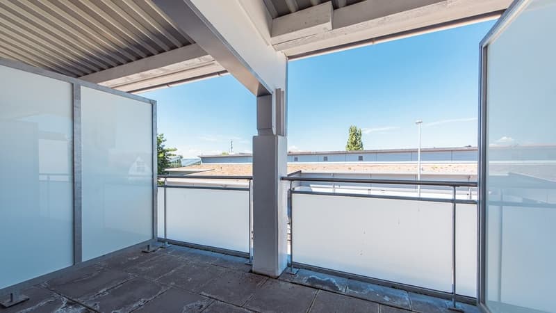 SCHÖNE 1 ZIMMER WOHNUNG MIT BALKON (4)