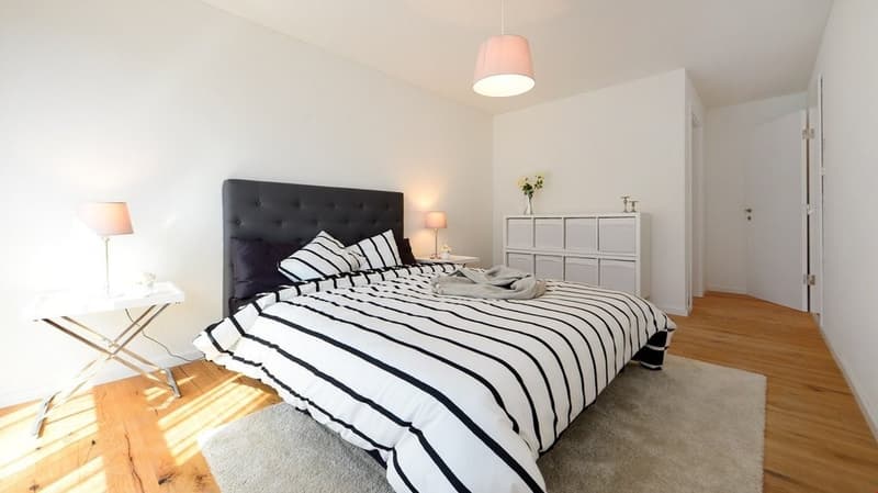 GROSSZÜGIGE 4.5 ZIMMER-WOHNUNG IN WEIACH (6)