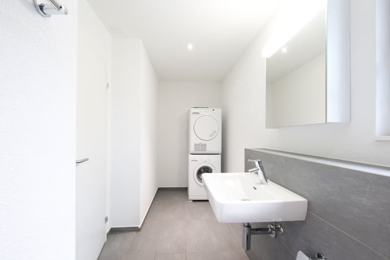 GEMÜTLICHE 3.5 ZIMMER-WOHNUNG IN BERINGEN (10)