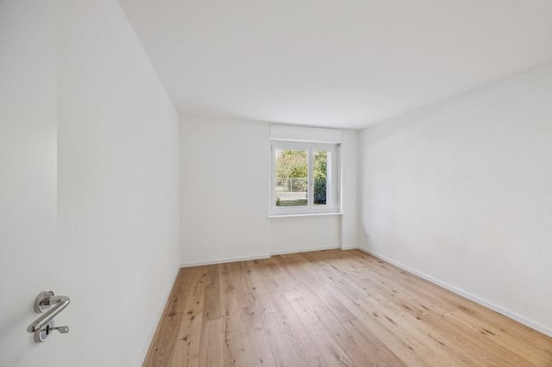NEU - MODERN MIT GROSSZÜGIGEM BALKON (4)