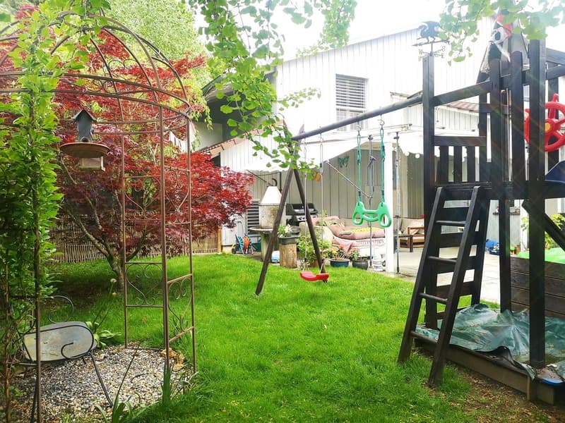 6,5 Zimmer-Haus  mit Gewerberaum (94m2) (10)