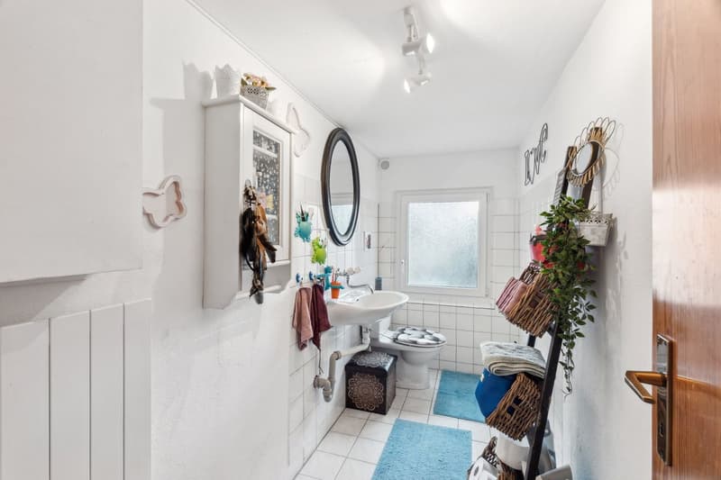 6,5 Zimmer-Haus  mit Gewerberaum (94m2) (7)