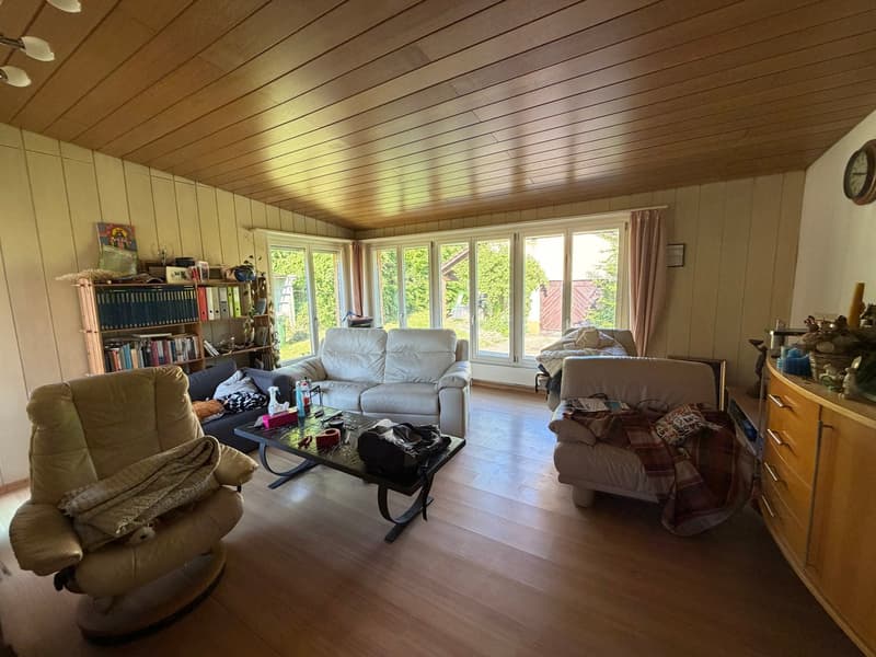 FREISTEHENDES EFH MIT NEBENGEBÄUDE UND WALD AUF 2 PARZELLEN MIT TOTAL 2‘461 M2 AN RUHIGER LAGE (9)