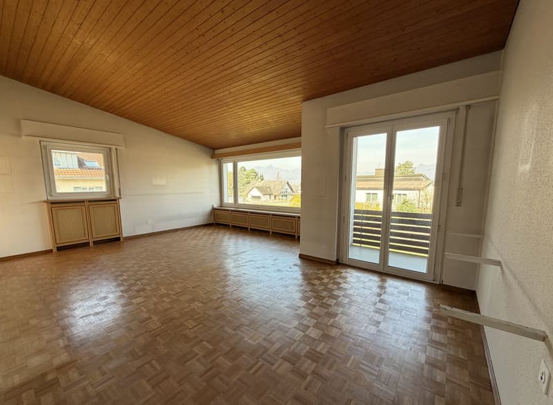 BELIEBTE, SONNIGE UND RUHIGER LAGE MIT AUSBAUPOTENTIAL AUF 880 M2 GRUNDSTÜCK (8)