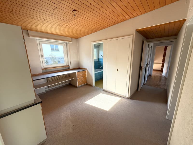 BELIEBTE, SONNIGE UND RUHIGER LAGE MIT AUSBAUPOTENTIAL AUF 880 M2 GRUNDSTÜCK (11)