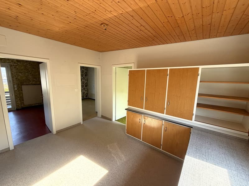 BELIEBTE, SONNIGE UND RUHIGER LAGE MIT AUSBAUPOTENTIAL AUF 880 M2 GRUNDSTÜCK (10)