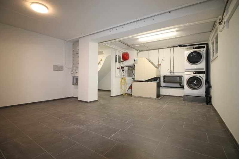 DEFH MIT GARAGE AN ZENTRALER LAGE IN KAPPEL ZU VERKAUFEN (19)