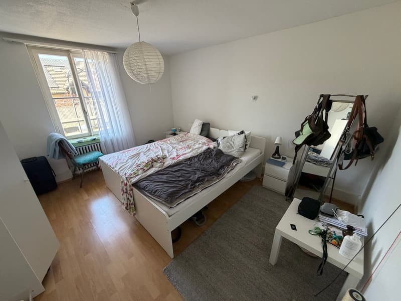 WOHN- UND GESCHÄFTSHAUS AN ZENTRALER LAGE (16)